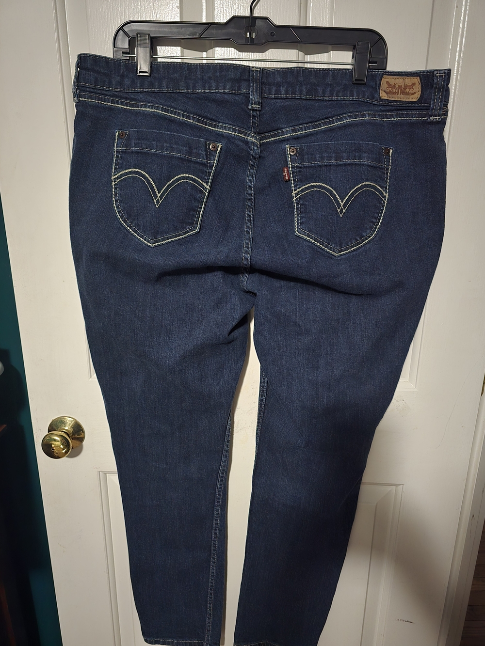 Levi's Dark Blue Straight-Leg Women’s Jeans - Picture 2 of 2